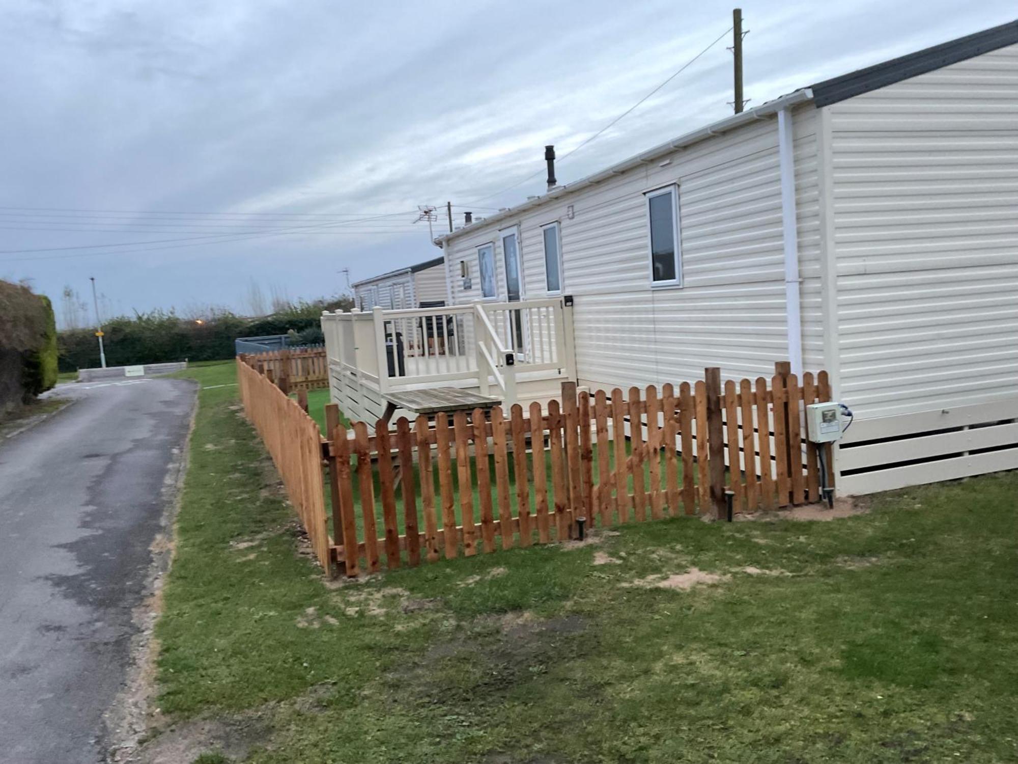 2 Brightholme 6 Berth No Pets * Brean